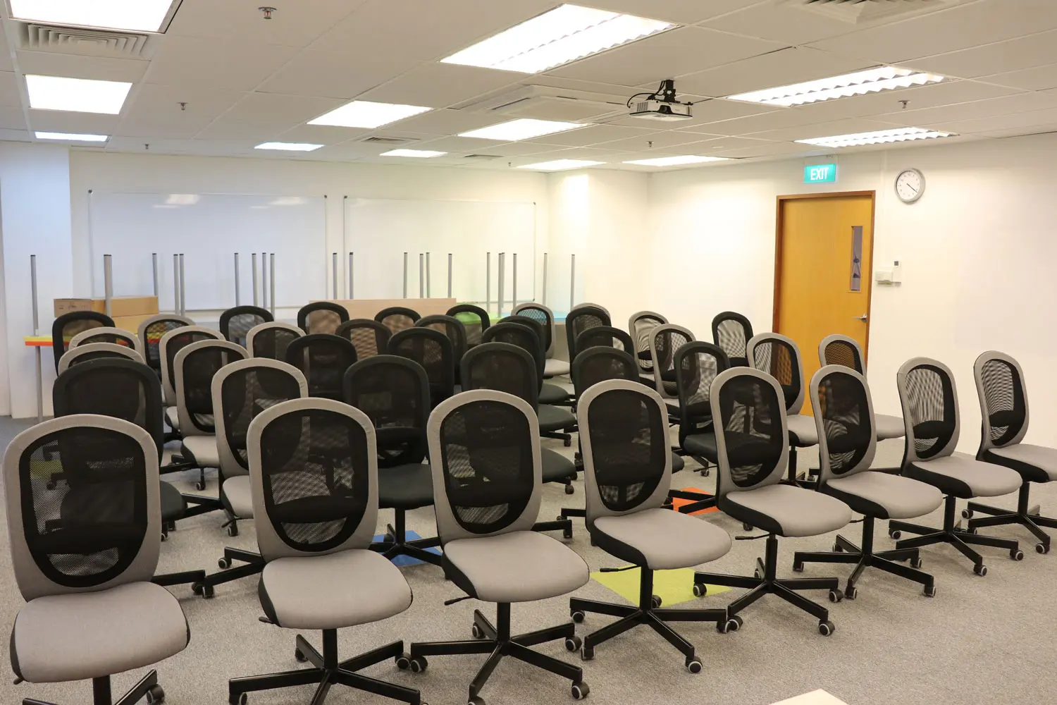 Seminar Room (Front View)